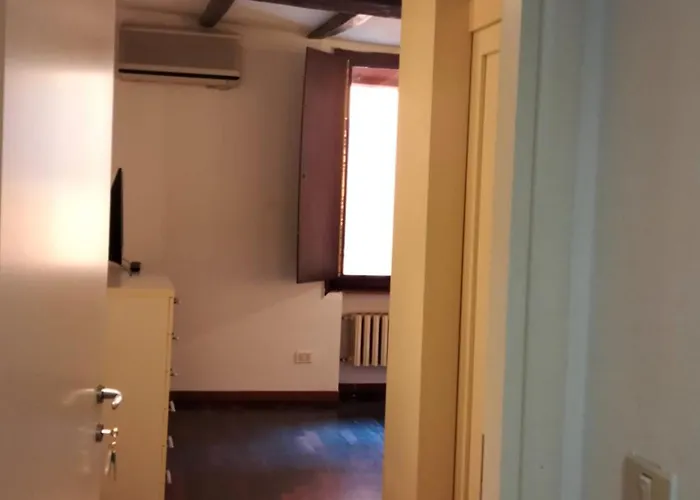 Historic E Comfort - Locazione Semplice Apartman Bologna